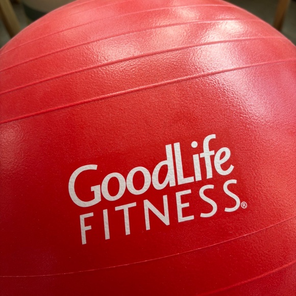 GoodLife Fitness Exercise Ball 55cm *LIKE NEW* - Picture 2 of 4